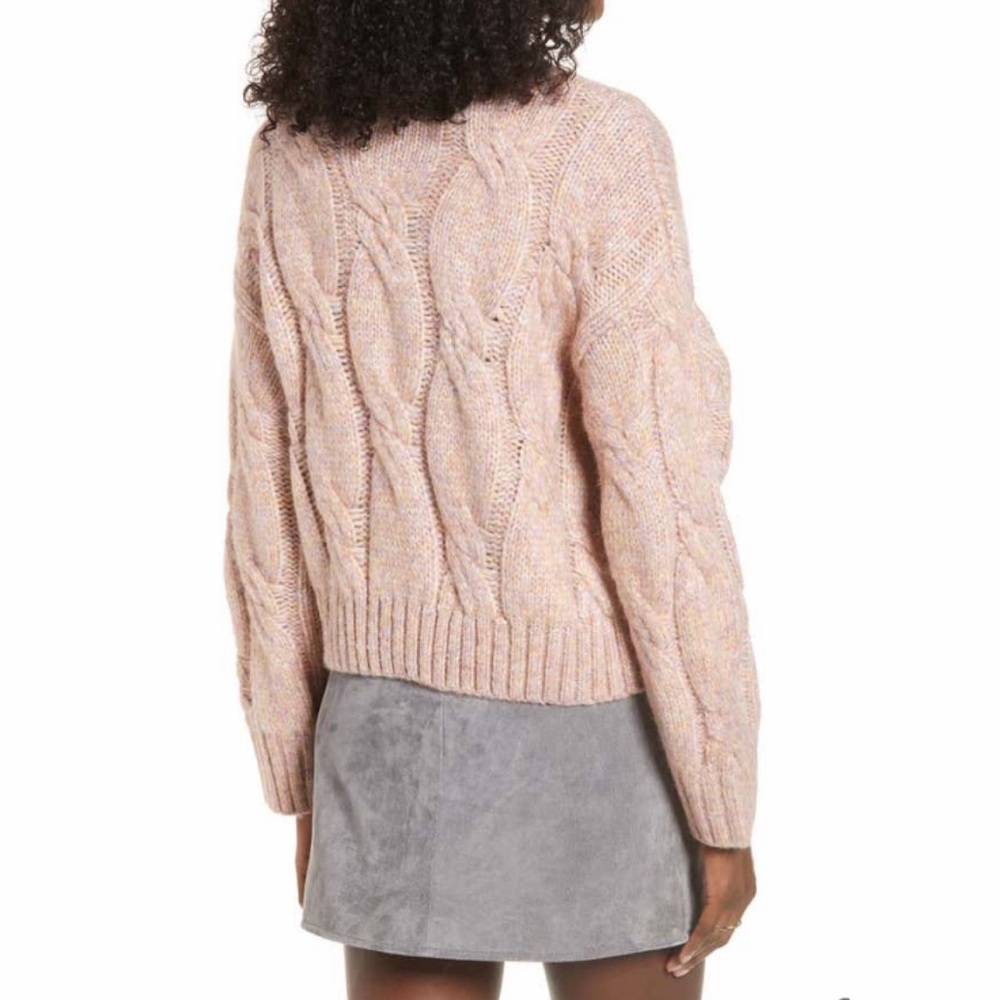 4SI3NNA Cable Crop Sweater Sizes S, M, L - Picture 2 of 8
